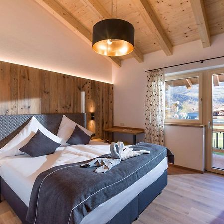 Baderer Apart Stumm Exteriér fotografie